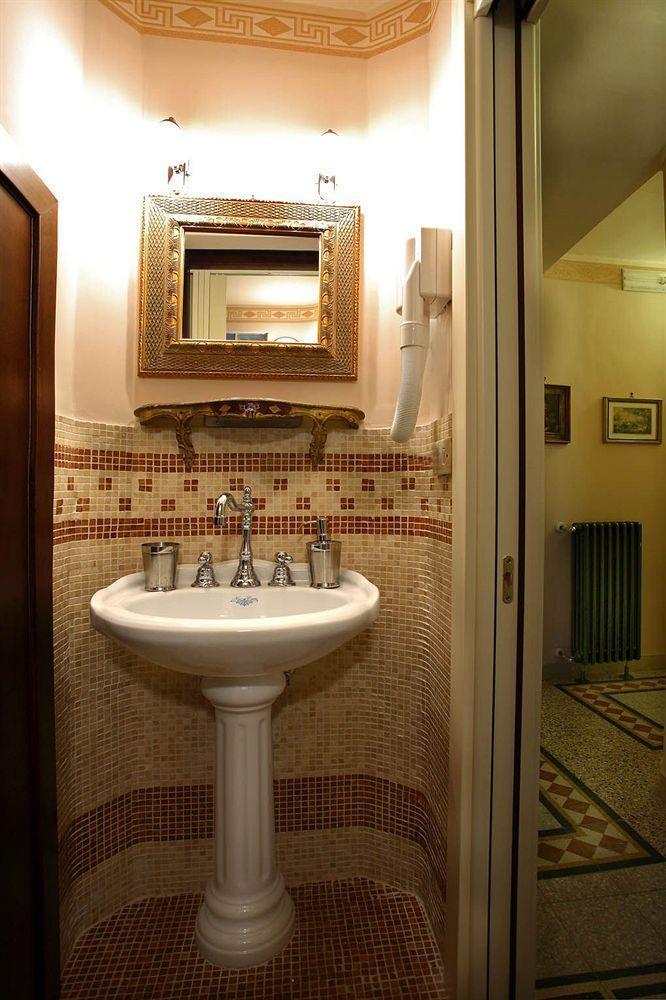 B&B Il Caravaggio Catánia Buitenkant foto